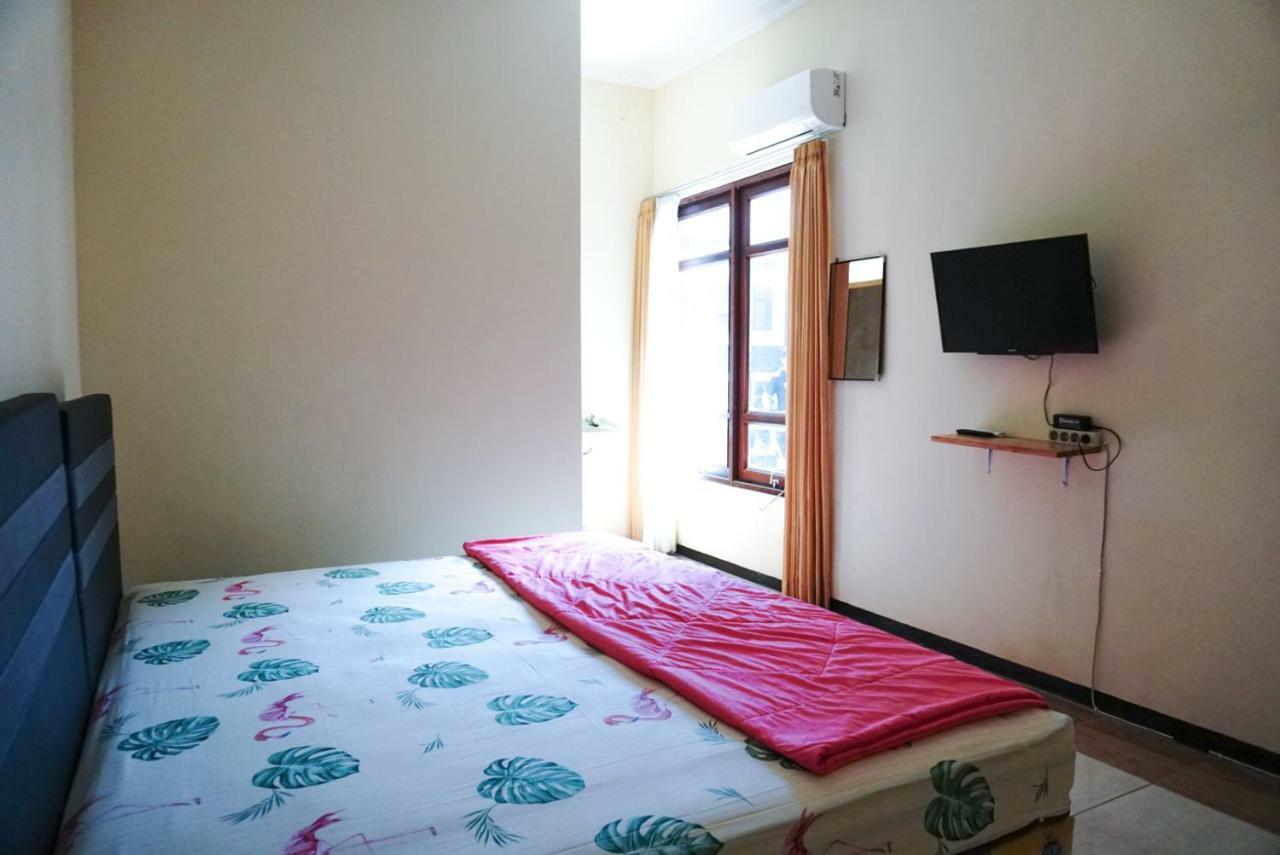 Green Surabaya Homey Εξωτερικό φωτογραφία