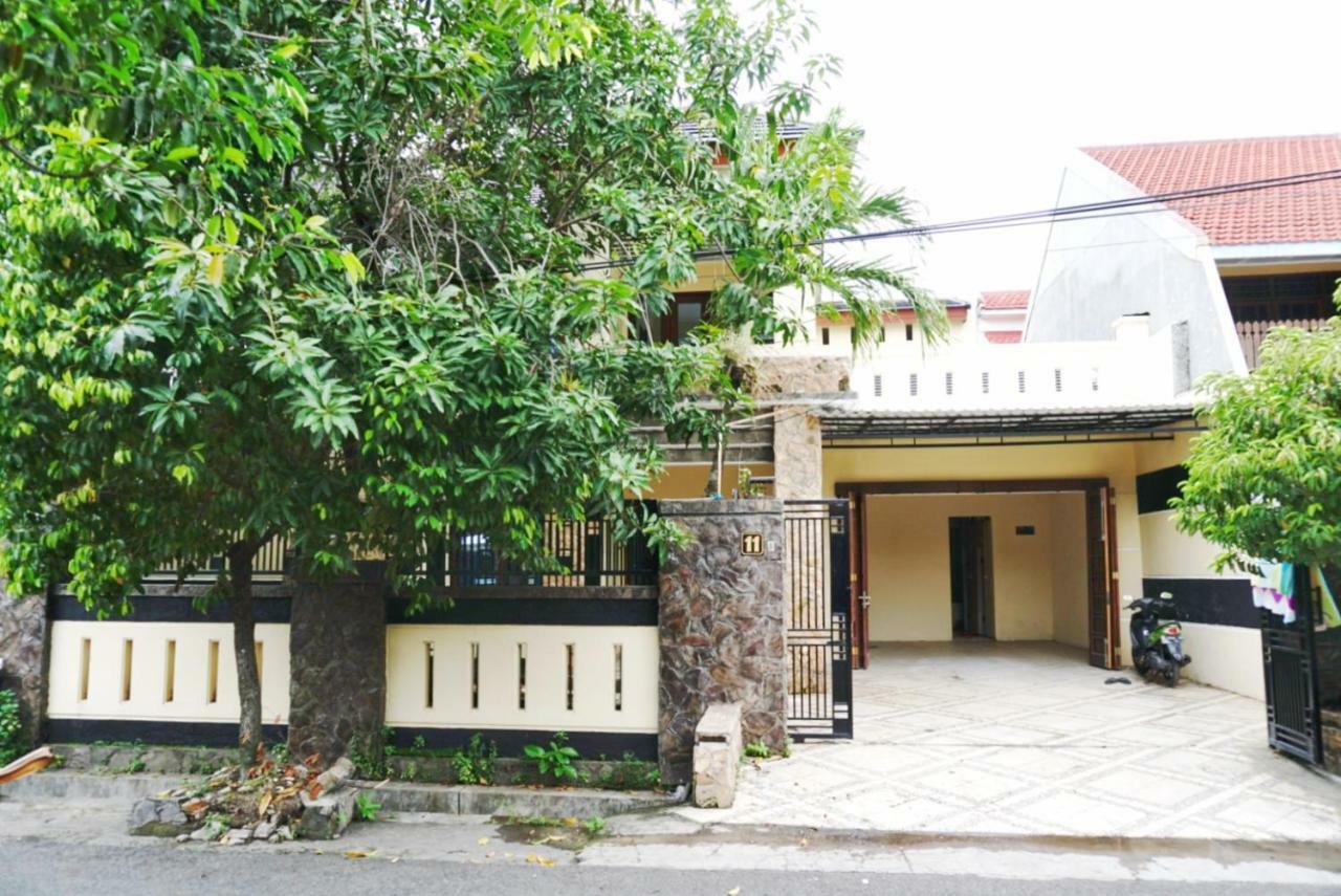 Green Surabaya Homey Εξωτερικό φωτογραφία