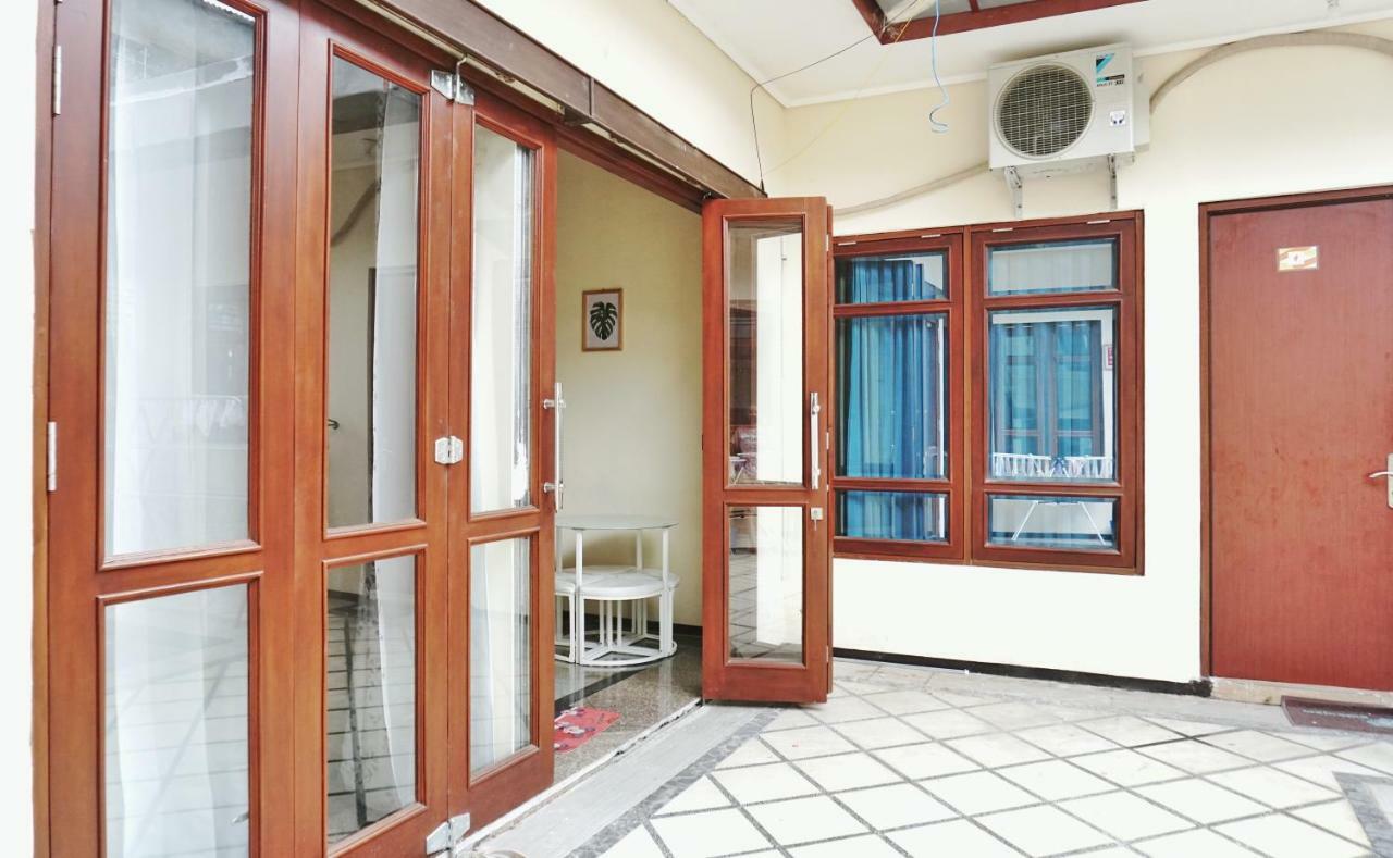 Green Surabaya Homey Εξωτερικό φωτογραφία